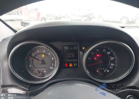 2012 Jeep Grand Cherokee Laredo z USA, uszkodzony, nr VIN 1C4RJFAG5CC201494